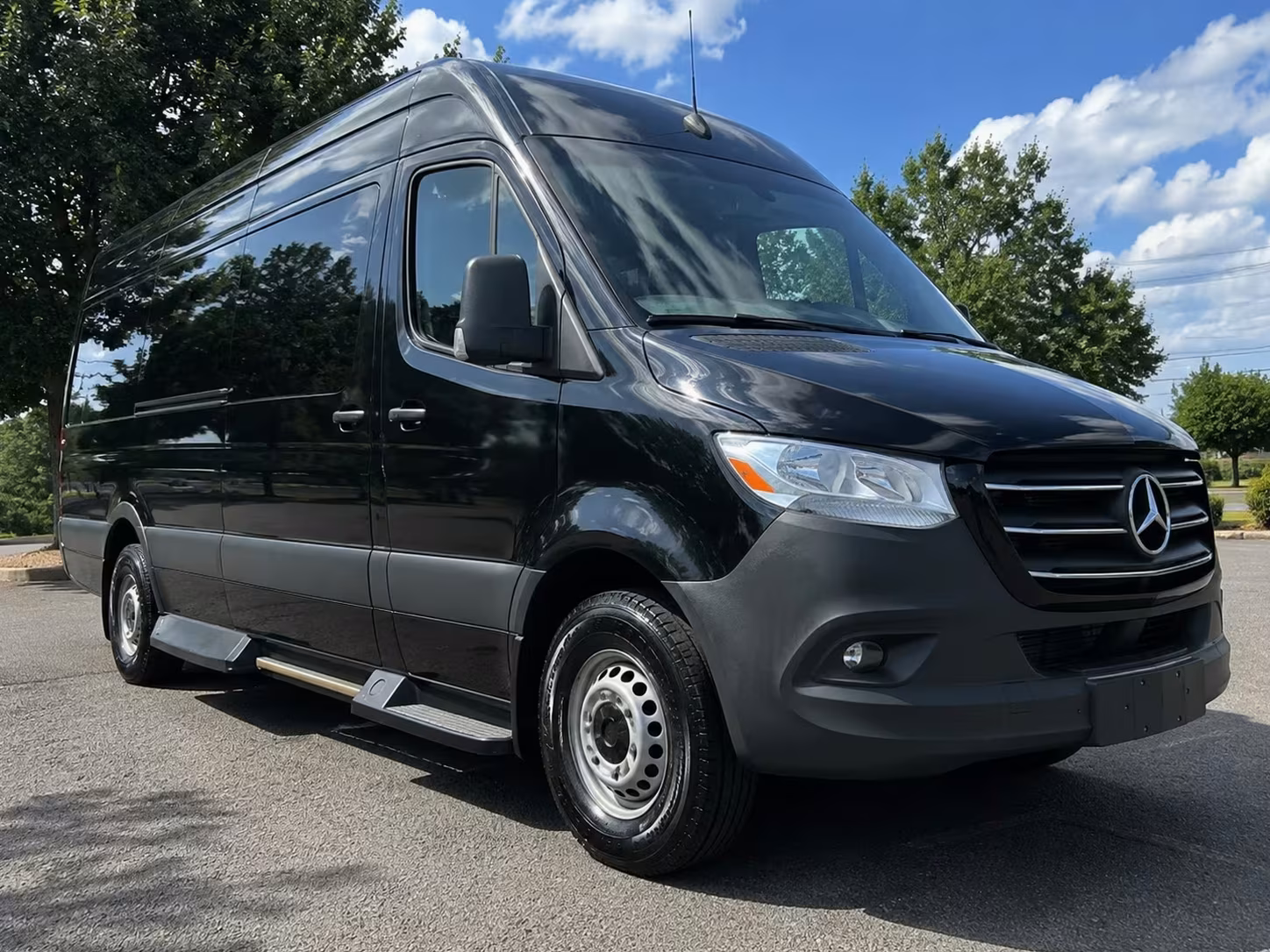 richmond airport transfer shuttle bus services